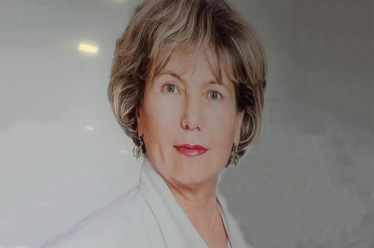 Dr. Grou Tania-Luminita, Medic Primar Obstetrica-Ginecologie: „Recomand Floral’aise pacientelor la menopauza”