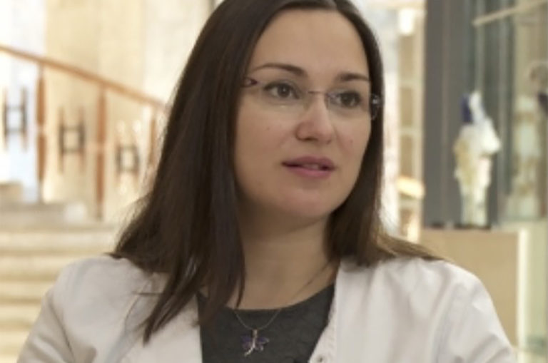 Dr. Andreea-Eugenia Stavri, Medic Specialist Obstetrica-Ginecologie: „Recomand folosirea profilactica a produsului Floral’aise”